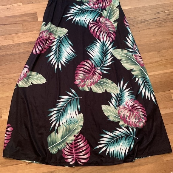 Huskary Tropical Floral Tie Cinched Waist Halter Maxi Dress Women’s S - Picture 3 of 15